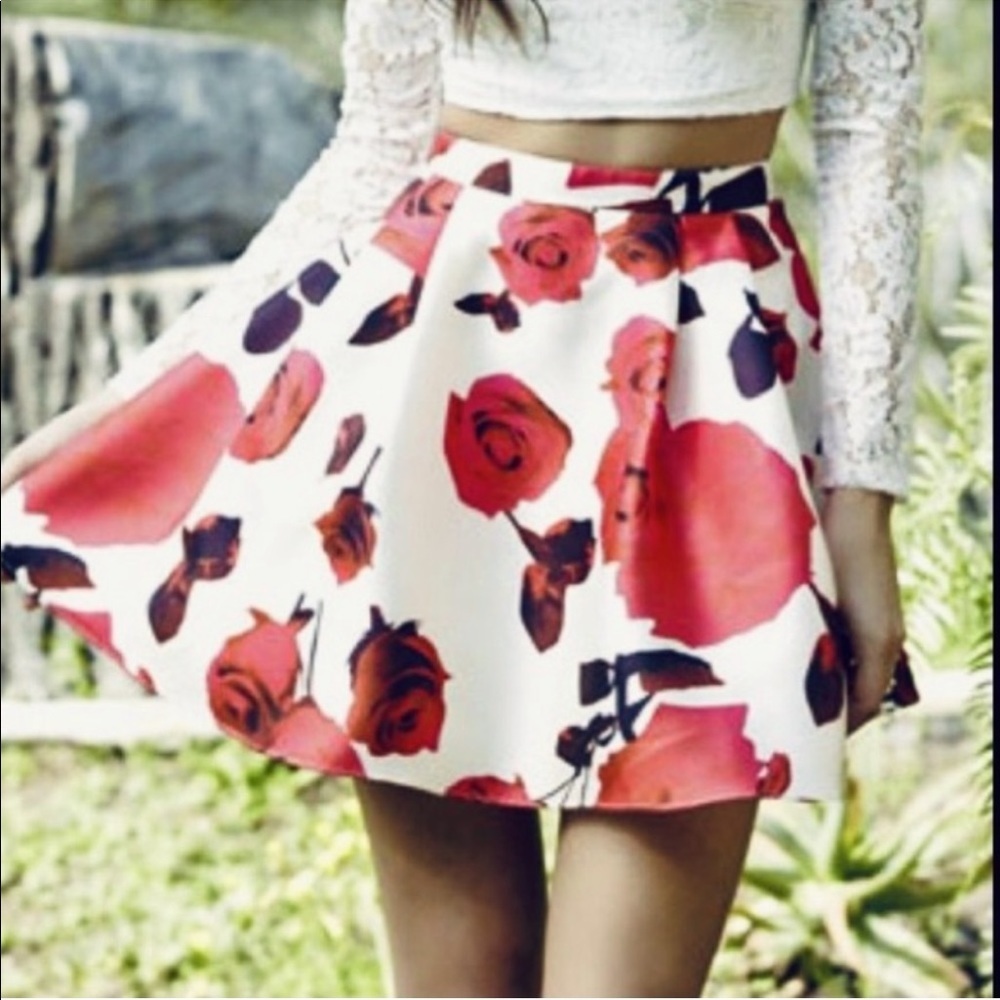Dalia Red Floral Pleated Fit & Flare Skater Circle Skirt 6
